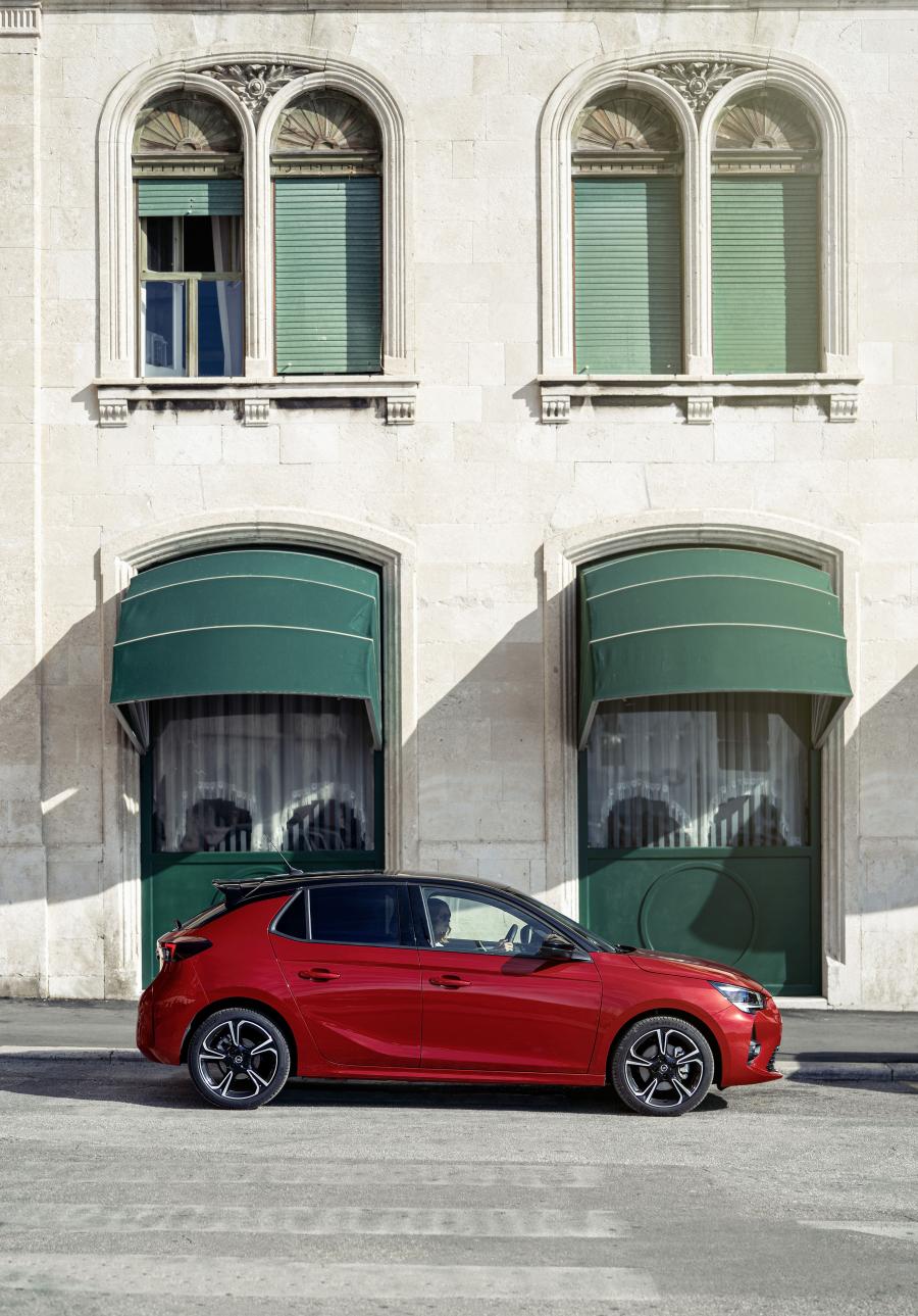  Opel Corsa GS Line (F) 2019 года  (фото 31 из 44)
